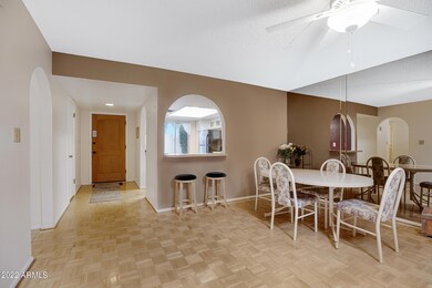 542 N Beverly St-6