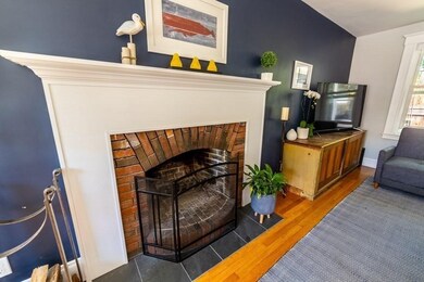 23 Devereux St, Marblehead, MA 01945 - photo 4