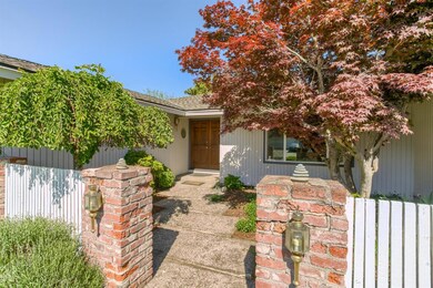 1372 Ramada Ave, Medford, OR 97504 - photo 3