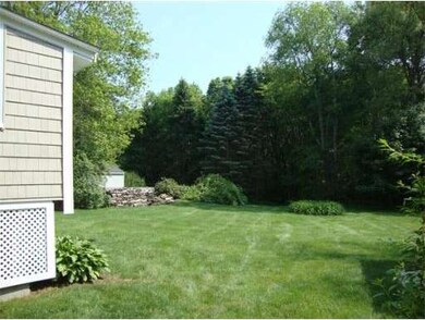 35 Appleyard Ln, Holliston, MA 01746 - photo 5