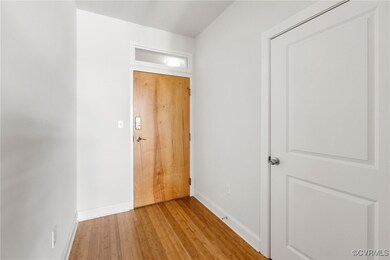 1333 W Broad St unit U404, Richmond, VA 23220 - photo 4