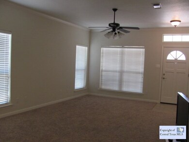 2214 Gruene Lake Dr, New Braunfels, TX 78130 - photo 5