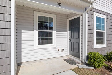 04-918 E Green St Unit A10820240325_0004