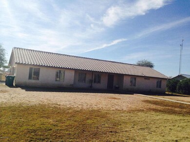 4425 E Stallion Dr, Eloy, AZ 85131 - photo 2