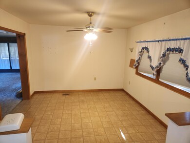 132 Oneil Rd - dining room
