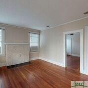 731 E Henry St unit upstairs, Savannah, GA 31401 - photo 7