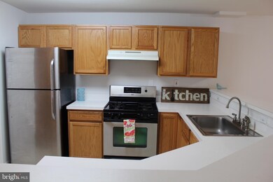 13012 Vaden Terrace, Germantown, MD 20876 - photo 2