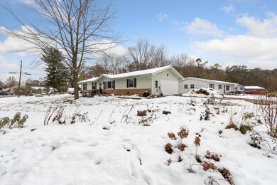 04-315-E-Washington-St-Berrien-Springs-M