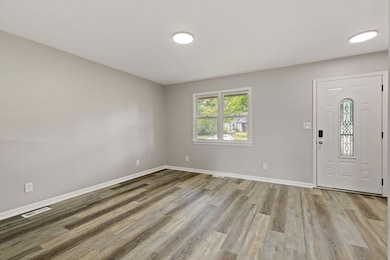 2025-6-19 314 Willow Run Ln 022