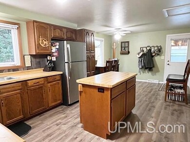 N19075 Doris Rd, Dunbar, WI 54119 - photo 5