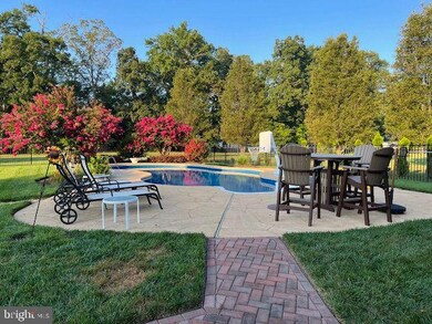 9190 Crescent Ln, La Plata, MD 20646 - photo 5