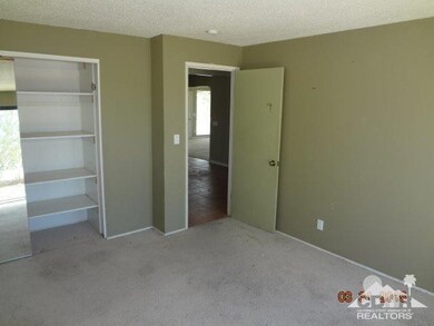 63525 Gemini Rd, Joshua Tree, CA 92252 - photo 4
