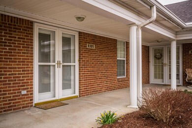 8305 Juanita Goins Ct, Louisville, KY 40228 - photo 2