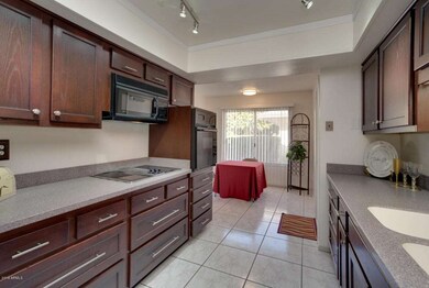 18214 N 99th Dr, Sun City, AZ 85373 - photo 6