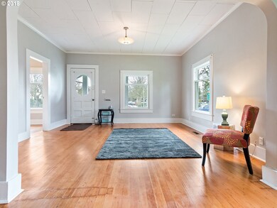 305 N Meridian St, Newberg, OR 97132 - photo 3