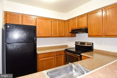 11460 Fruitwood Way, Germantown, MD 20876 - photo 6