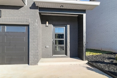 60 Dutch Dr, Clarksville, TN 37043 - photo 2