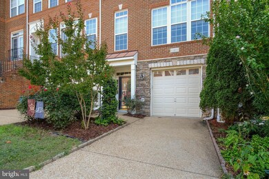 21932 Bayard Terrace, Broadlands, VA 20148 - photo 2