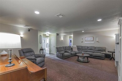 1805 Briar Hill St, Moore, OK 73160 - photo 6