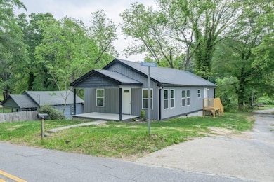 11 Cloverhurst Dr
