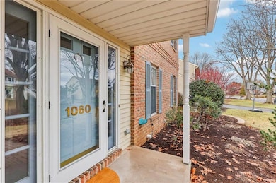 Entry with covered porch