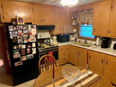 14 Belcrest Rd, Cranston, RI 02920 - photo 5