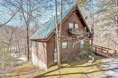 1008 N Ridge Place, Sevierville, TN 37876 - photo 3