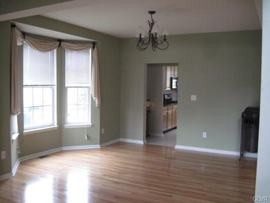 7540 Crane Crossing, Macungie, PA 18062 - photo 2