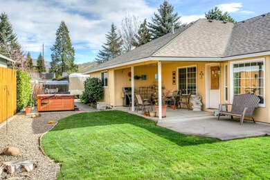 2365 Spring St, Medford, OR 97504 - photo 7