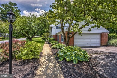 1112 Richmond Rd, Lancaster, PA 17603 - photo 3