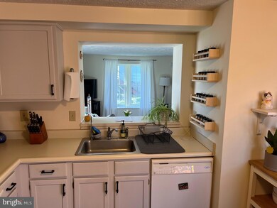 211 Lodgecliff Ct, Abingdon, MD 21009 - photo 5