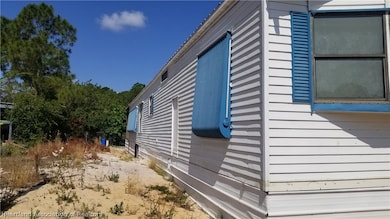 115 Suwannee Ct, Lake Placid, FL 33852 - photo 4