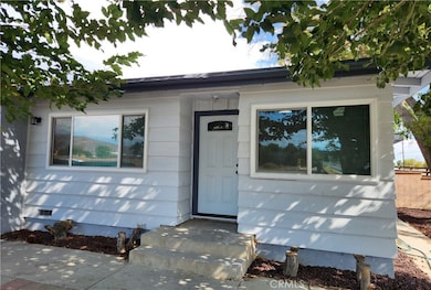 1867 E Avenue q13, Palmdale, CA 93550 - photo 2