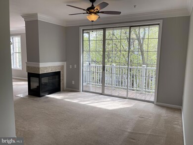 1725 Kingsgate Ct unit 303, Alexandria, VA 22302 - photo 2