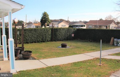 103 Dihedral Dr, Middle River, MD 21220 - photo 2