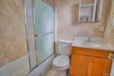 13048 129th St, South Ozone Park, NY 11420 - photo 7