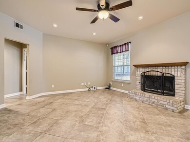 7921 Woodland Dr, North Richland Hills, TX 76182 - photo 6