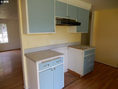 1463 Goodpasture Island Rd, Eugene, OR 97401 - photo 6