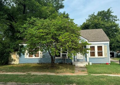 1003 N Dixon St, Gainesville, TX 76240 - photo 2