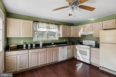 10 Ridge Rd, Southampton, NJ 08088 - photo 7