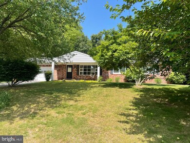 370 Carraca Ct, Severn, MD 21144 - photo 2