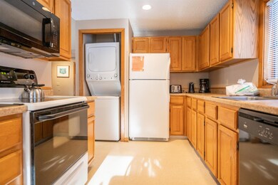 326 Crown Ridge Rd unit 15, North Conway, NH 03860 - photo 5