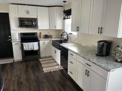 237 W Washington St, Monroe, IN 46772 - photo 3