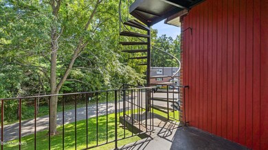 260 Pittsfield Rd unit 16C, Lenox, MA 01240 - photo 5