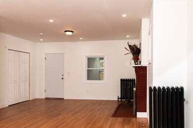 206 Marsden St, Springfield, MA 01109 - photo 4