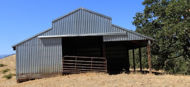 barn oregon Calapooya Creek Ranch