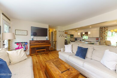 6 Mason Ct, Albany, NY 12211 - photo 5