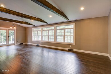 Longview-5