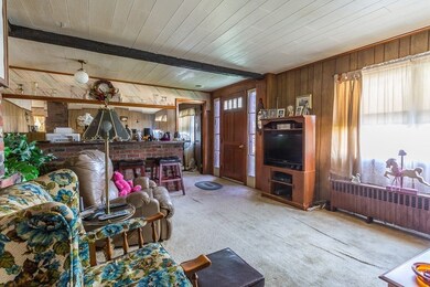 58 W Main St, West Brookfield, MA 01585 - photo 5