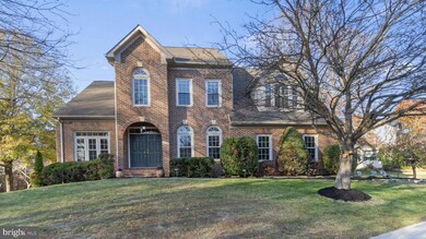 8308 Tabor Ln, Fairfax Station, VA 22039 - photo 7